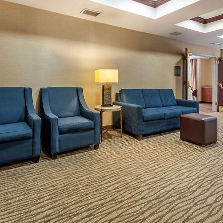 Comfort Suites Newark - Harrison מראה חיצוני תמונה