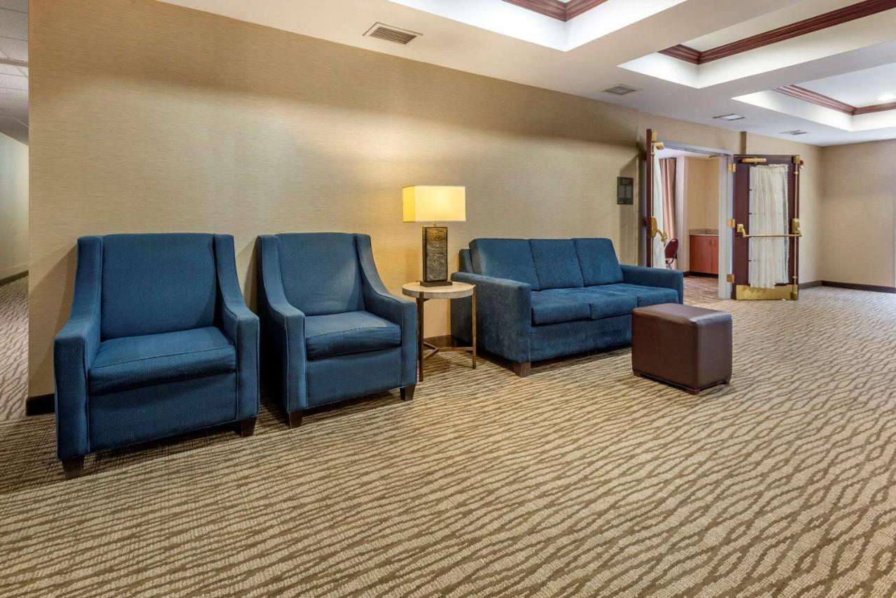 Comfort Suites Newark - Harrison מראה חיצוני תמונה