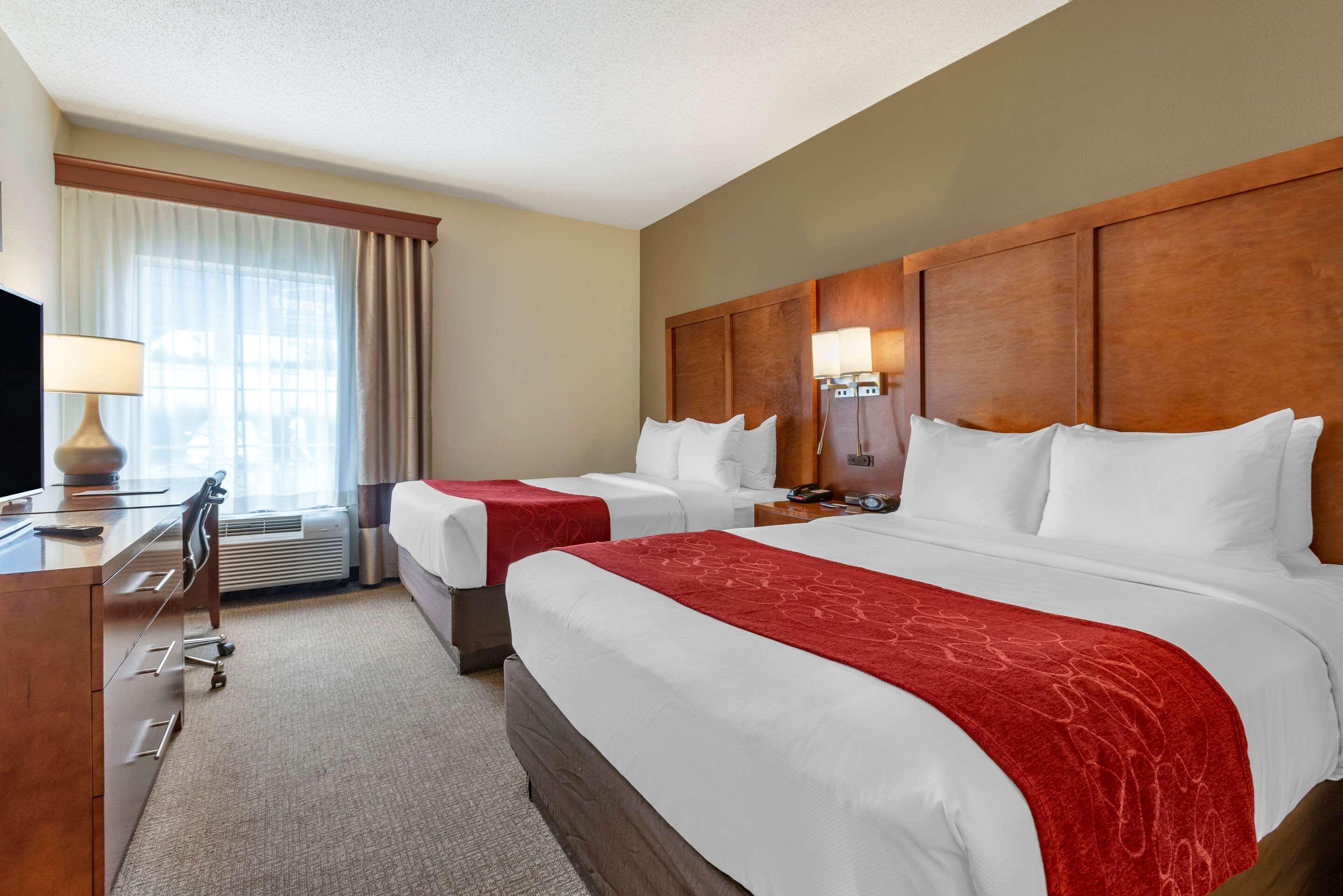 Comfort Suites Newark - Harrison מראה חיצוני תמונה