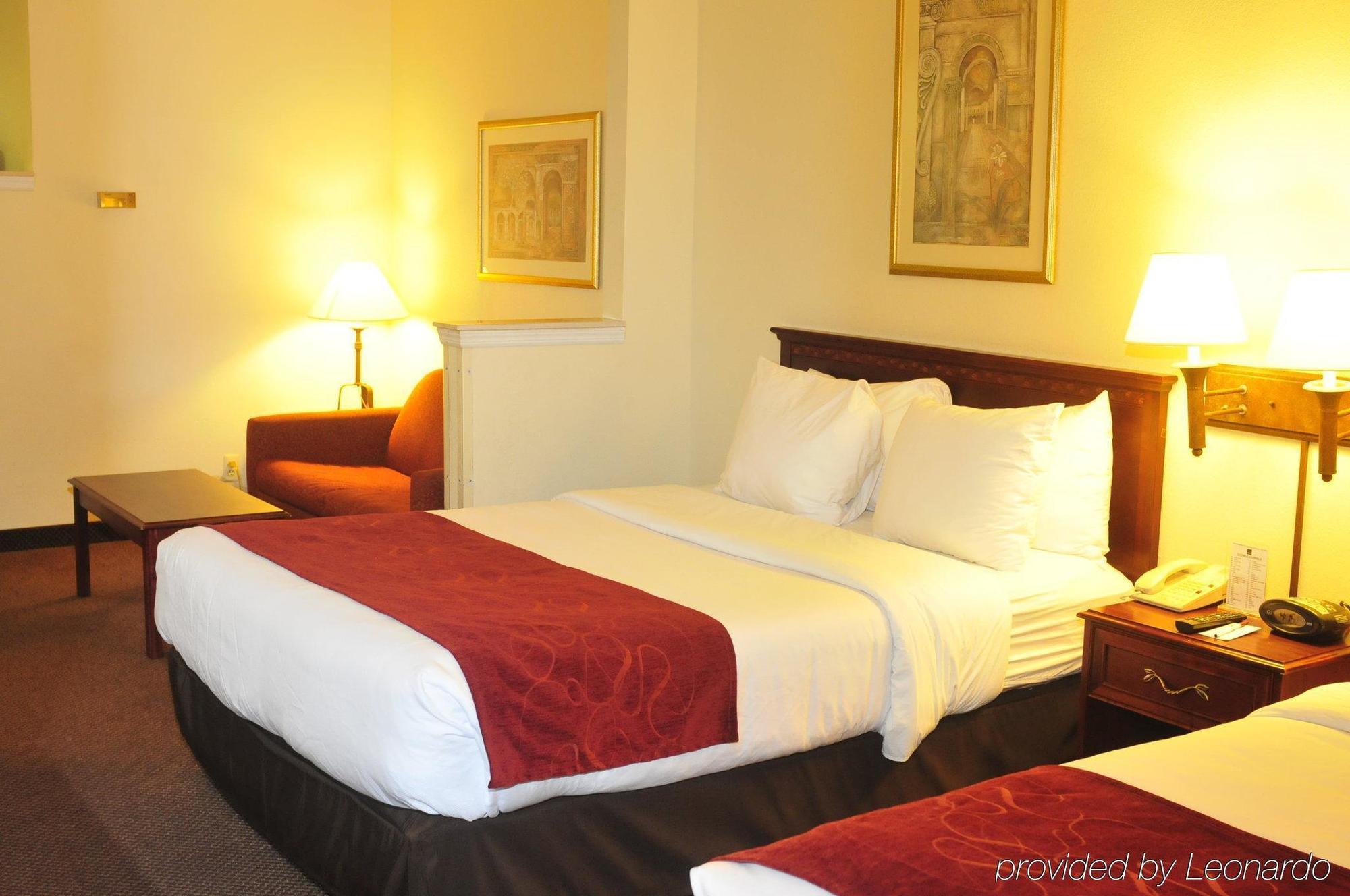 Comfort Suites Newark - Harrison מראה חיצוני תמונה
