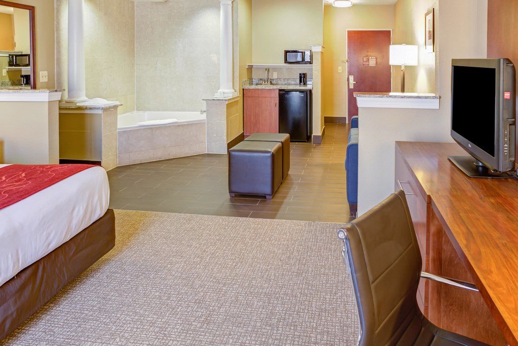 Comfort Suites Newark - Harrison מראה חיצוני תמונה