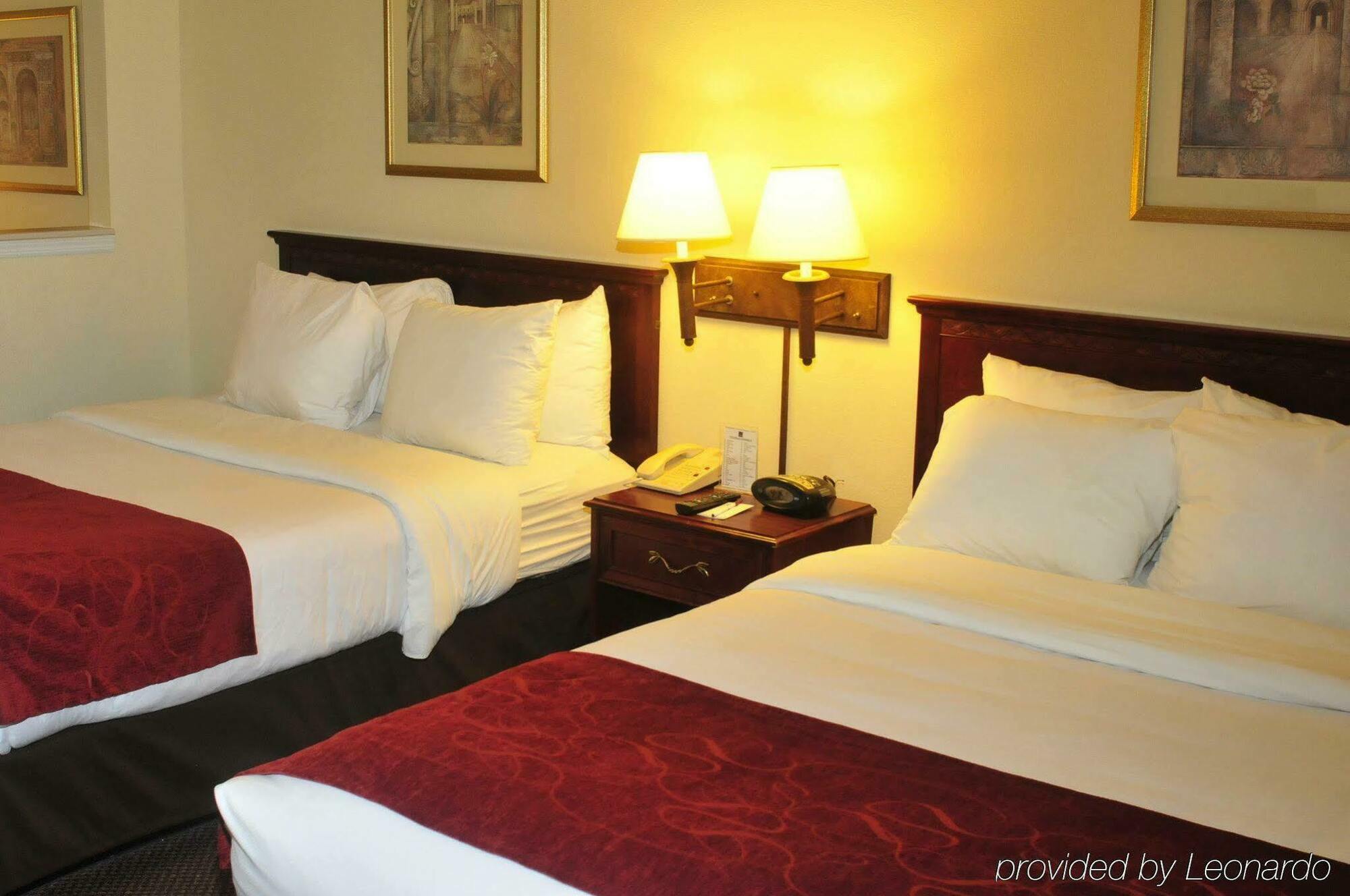 Comfort Suites Newark - Harrison מראה חיצוני תמונה
