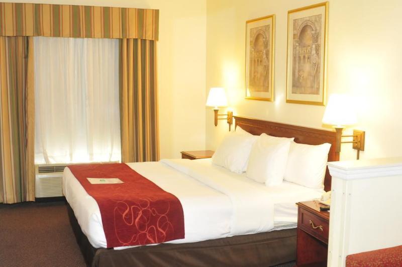 Comfort Suites Newark - Harrison מראה חיצוני תמונה